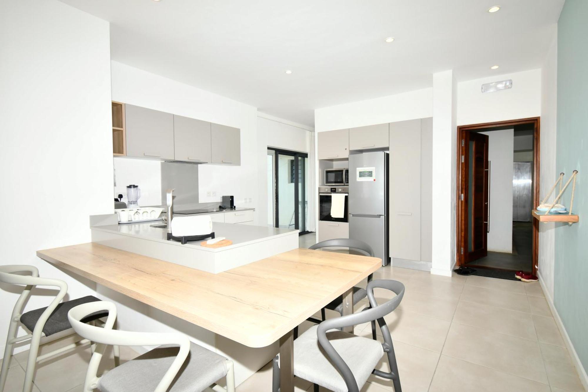 White&Blue Beachfront Luxury Poste Lafayette Exterior foto