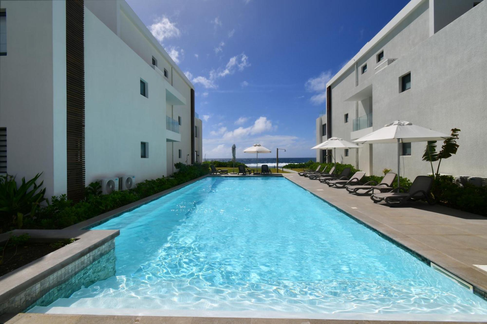 White&Blue Beachfront Luxury Poste Lafayette Exterior foto