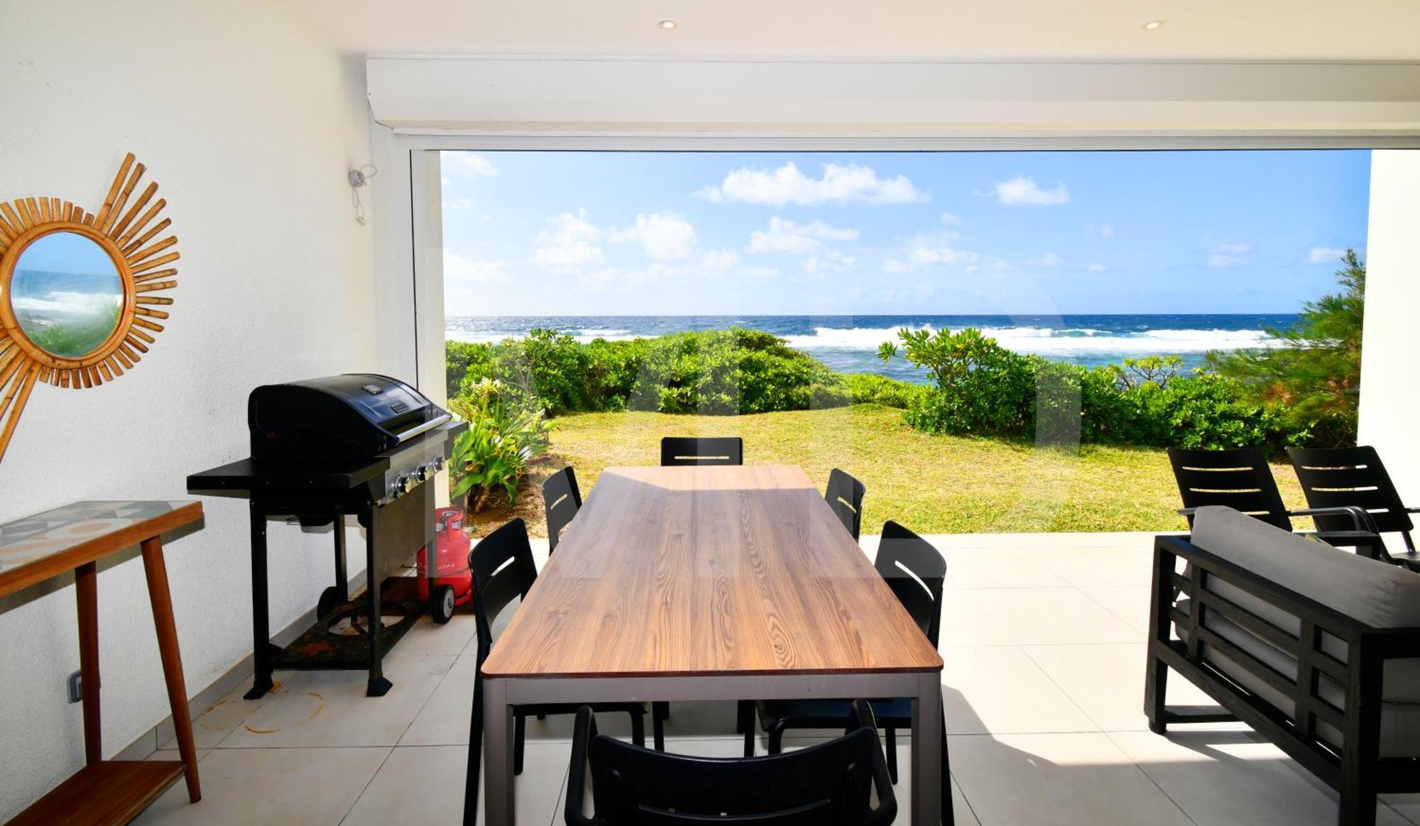 White&Blue Beachfront Luxury Poste Lafayette Exterior foto
