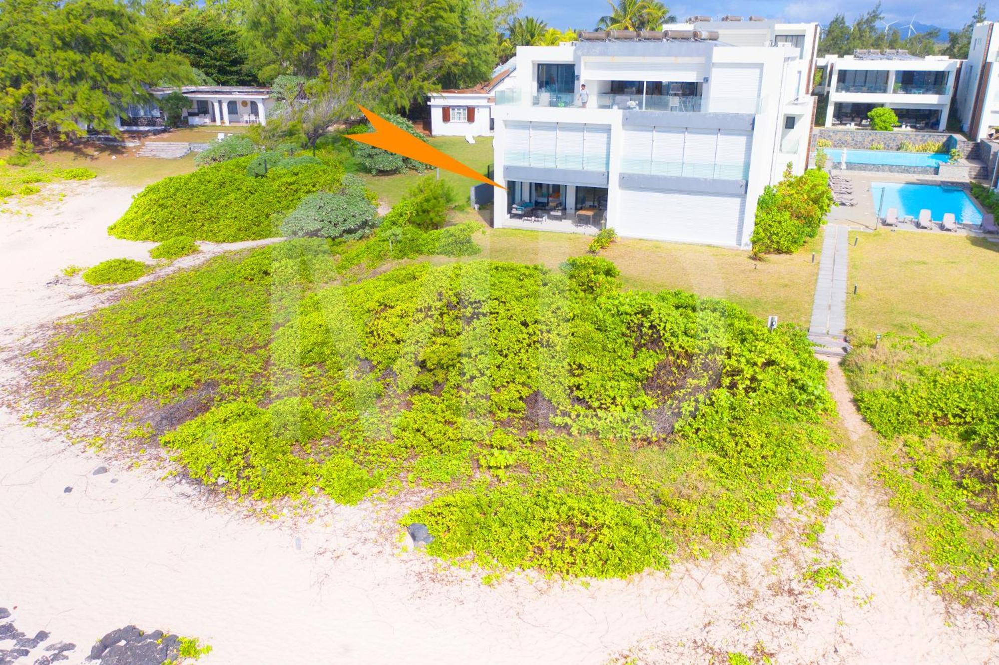 White&Blue Beachfront Luxury Poste Lafayette Exterior foto