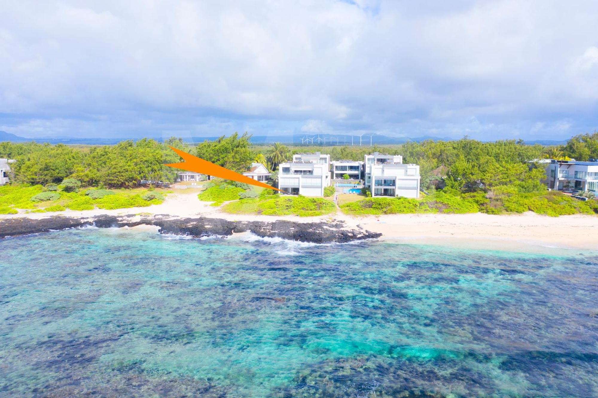 White&Blue Beachfront Luxury Poste Lafayette Exterior foto