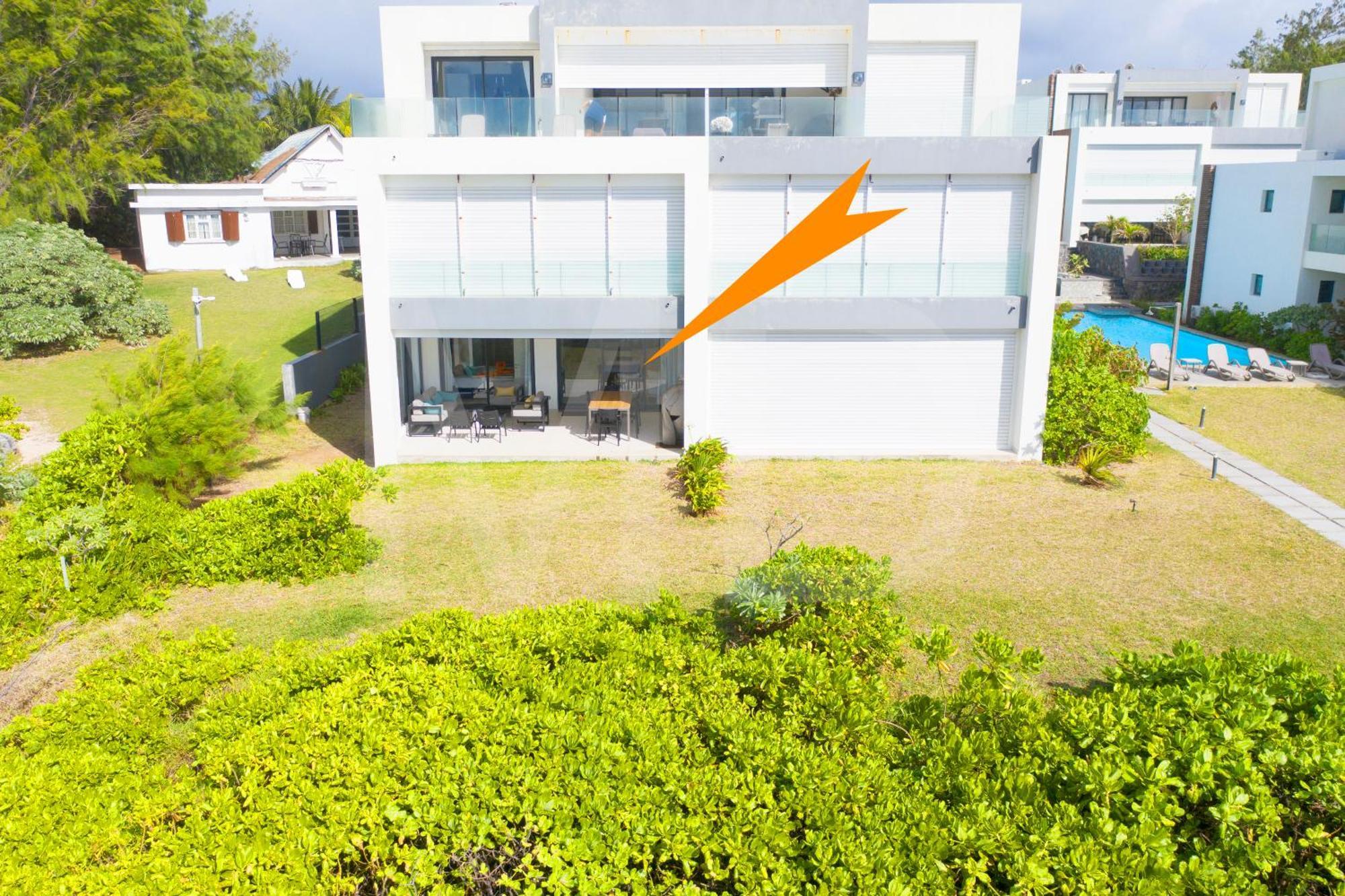 White&Blue Beachfront Luxury Poste Lafayette Exterior foto